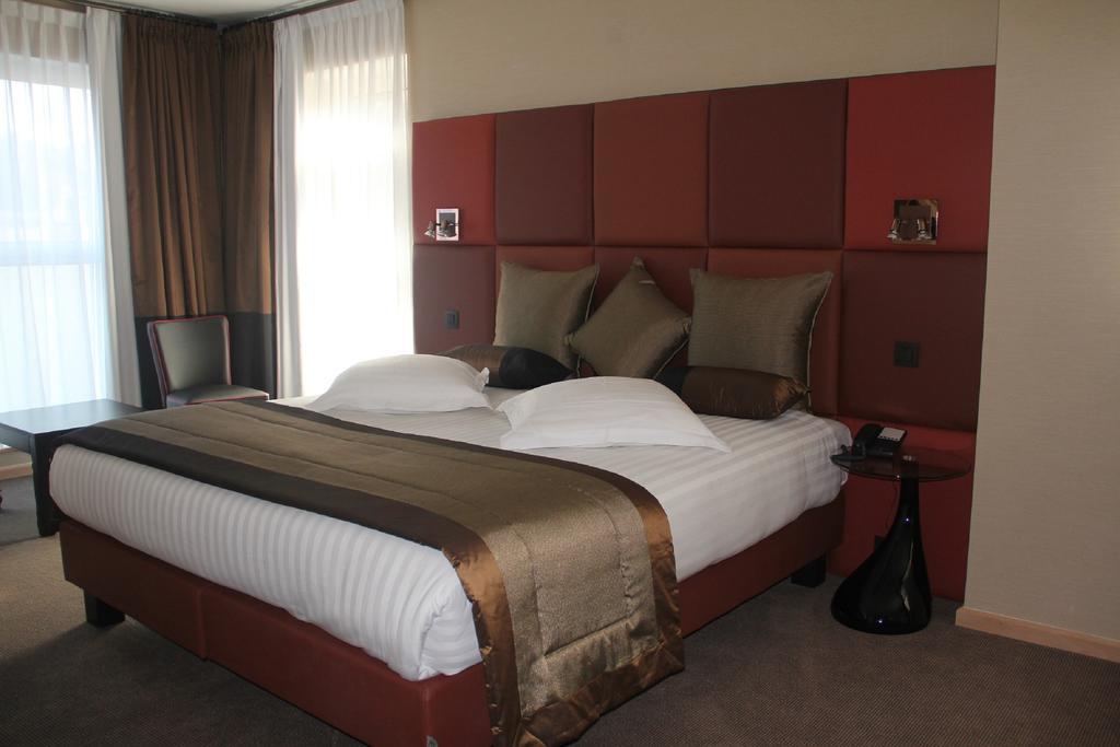 Hotel La Roseraie Wemmel Zimmer foto